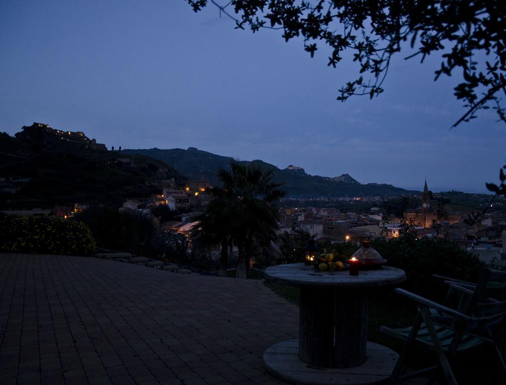 Casa Vacanza Cicirello Giardini Naxos Rum bild