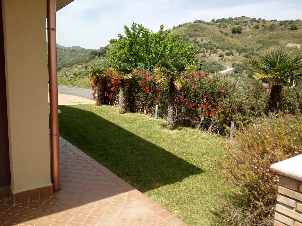 Casa Vacanza Cicirello Giardini Naxos Exteriör bild