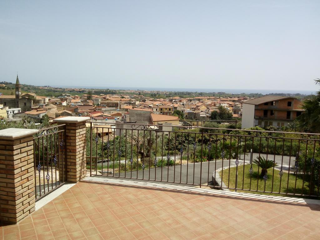 Casa Vacanza Cicirello Giardini Naxos Exteriör bild